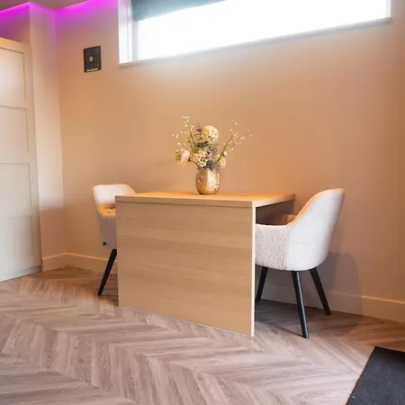 فندق مبيت وإفطار Royal